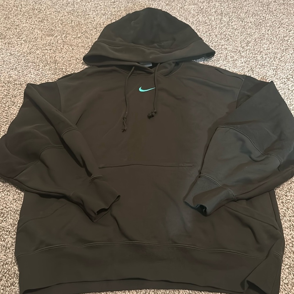 Nike sweatshirt!